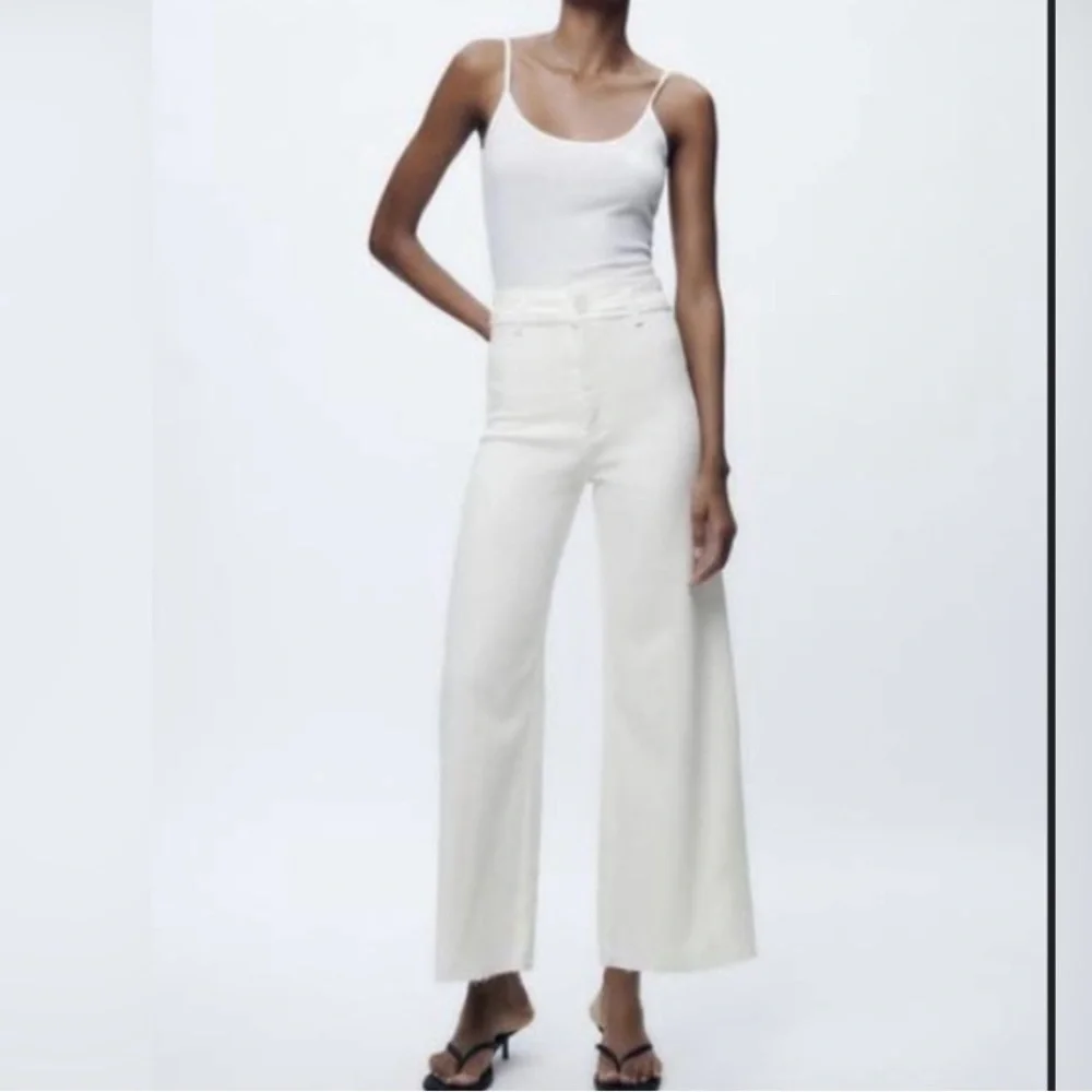 ZARA ZW Mariner High-Waisted Wide Leg Jeans in White - Picture 1 of 9